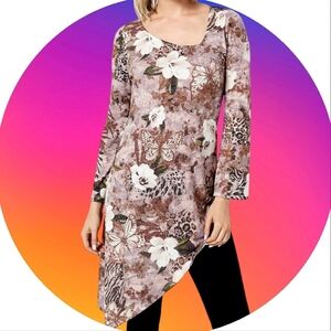 💖Plus Size Rose & White Floral Asymmetrical Hem Tunic Size 1X